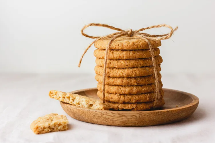 Sweet biscuits