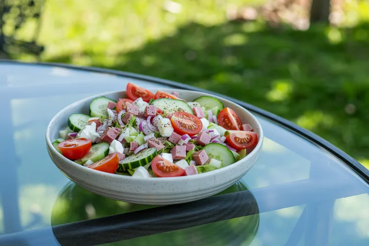 Ham and cottage cheese salad