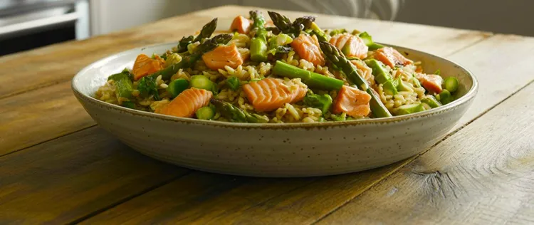 Salmon and asparagus brown rice pilaf