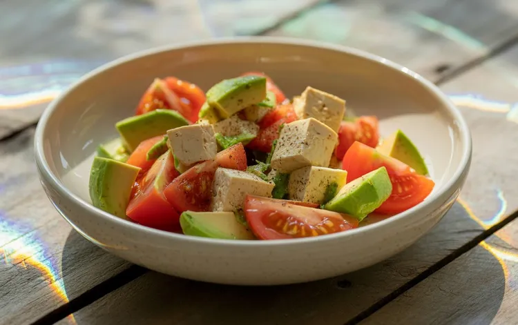 Tofu, tomato and avocado salad