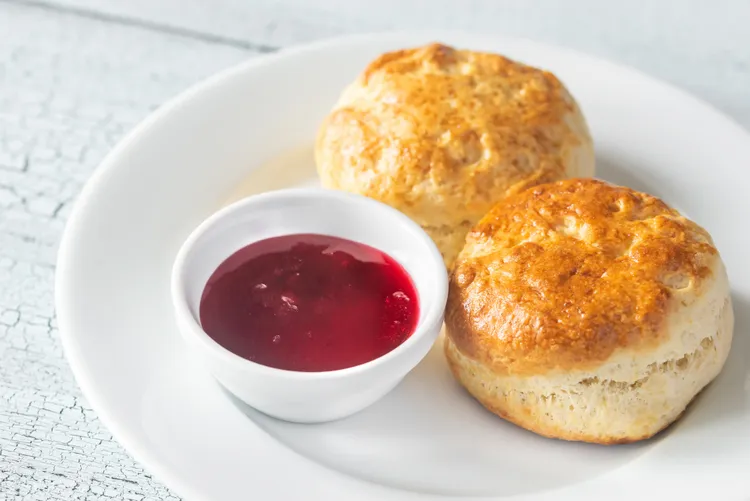 Buttermilk scones