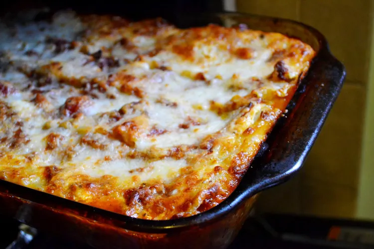 Bolognese rice bake