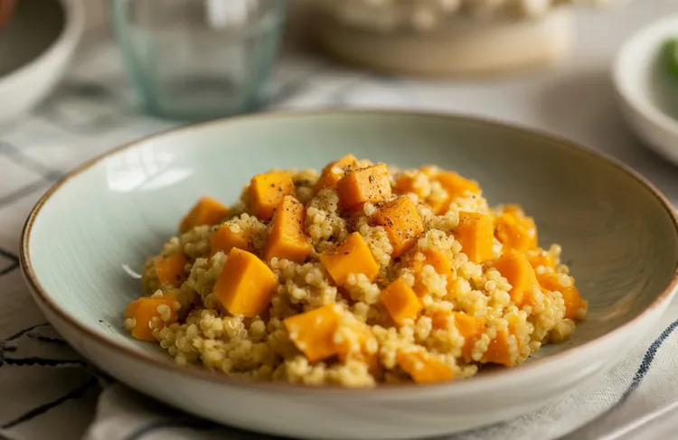 Cheesy acorn squash quinoa