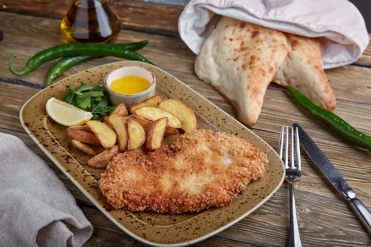 Classic chicken kyiv