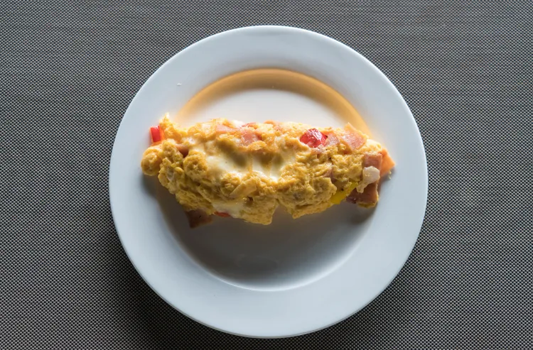 Denver omelet with ham and red pepper