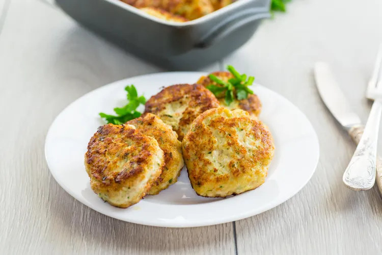 Salmon and potato cakes