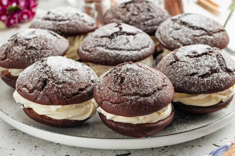 Gluten-free chocolate whoopie pies